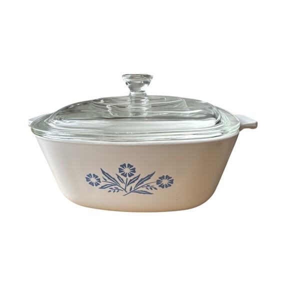 Vintage Corning Ware Blue Cornflower P-1 1/2-B. 1 1/2 QT Casserole Dish White - Picture 1 of 5